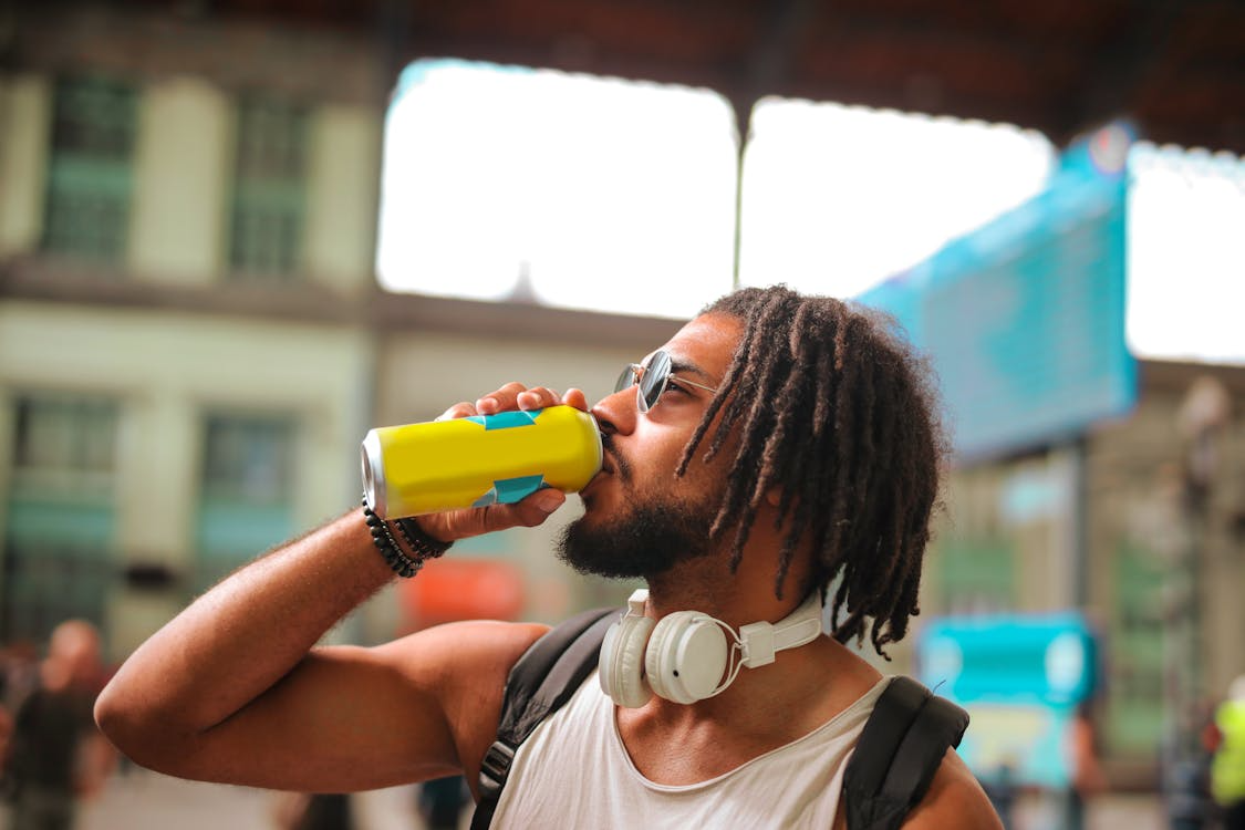 White Rabbit Energy Drink From Mit Therapy—Reviews Highlight Smooth Navigation