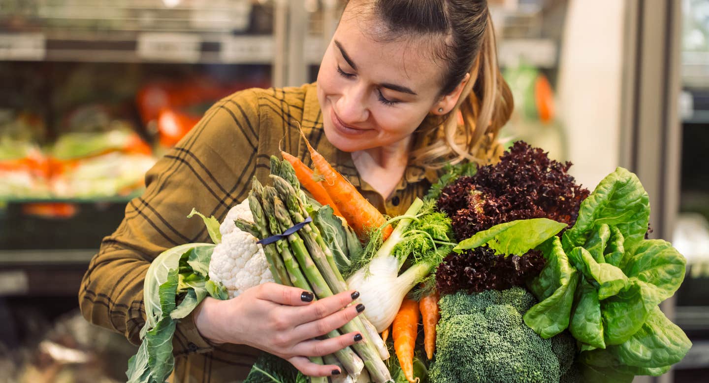 Sun-Drenched Flavors: Elevating Fresh Produce with Artisanal Pairings